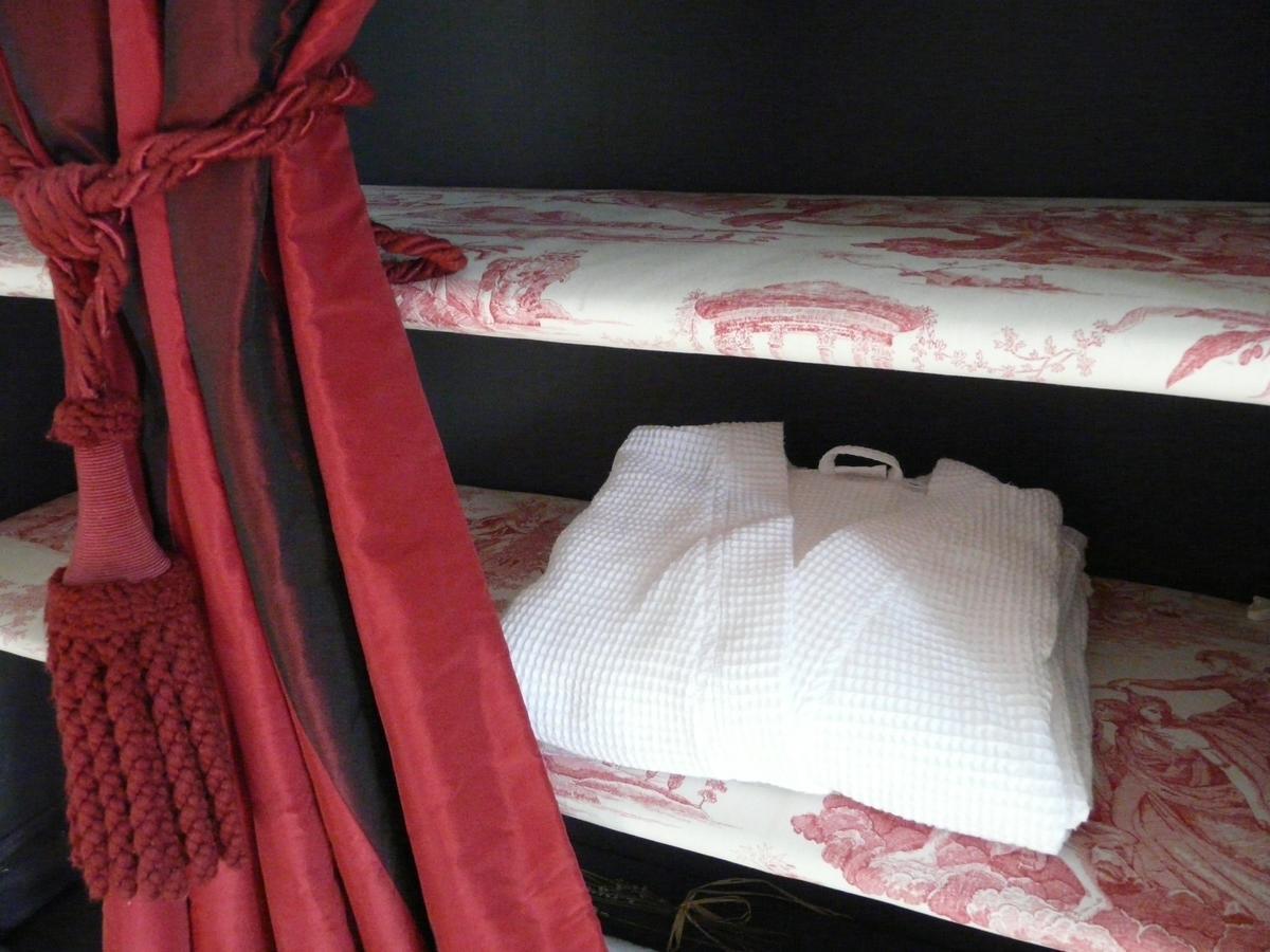 Manoir De Kerledan Carhaix-Plouguer Ngoại thất bức ảnh